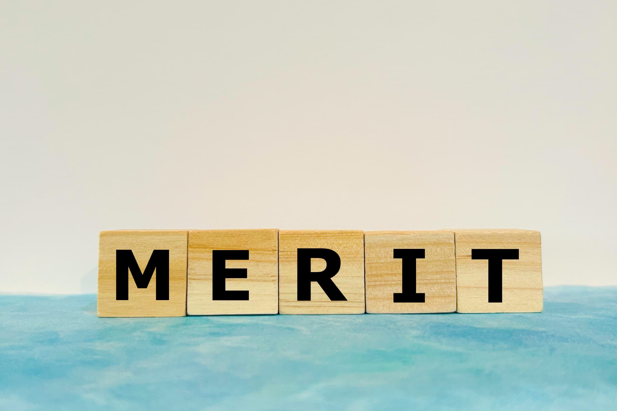 銀歯のメリットのイメージ