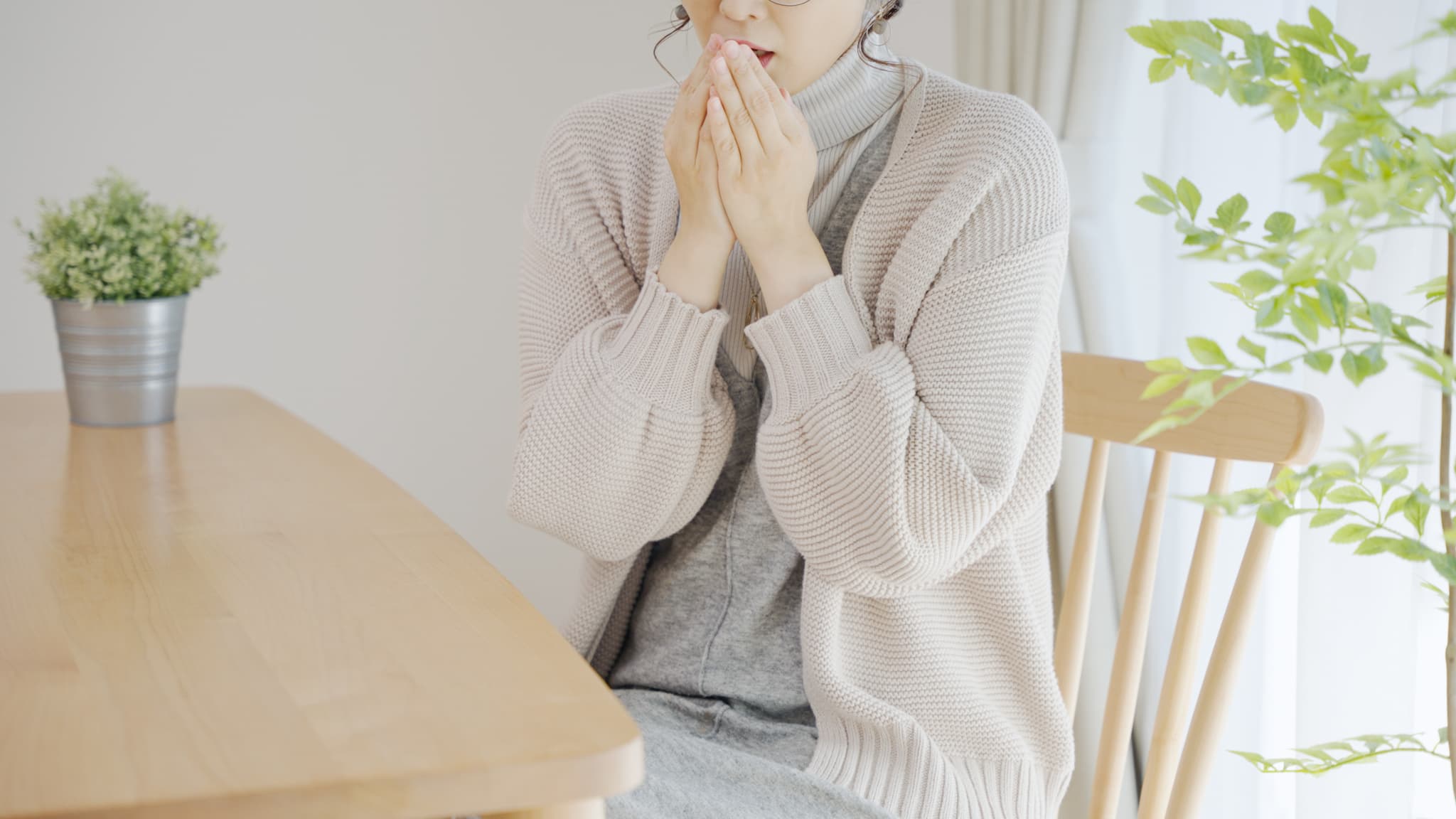 冷え性に悩む女性