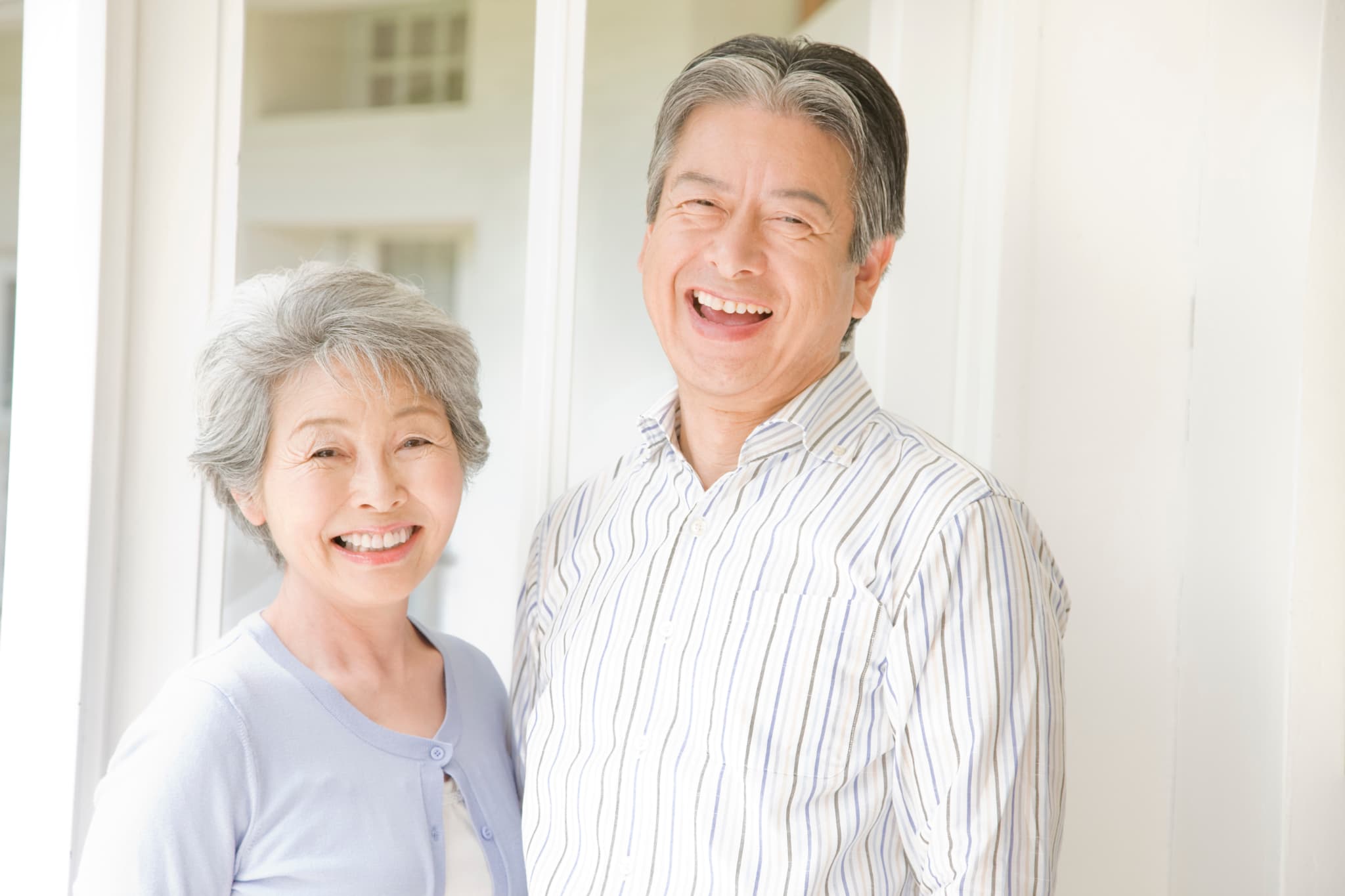 60代～70代の男女