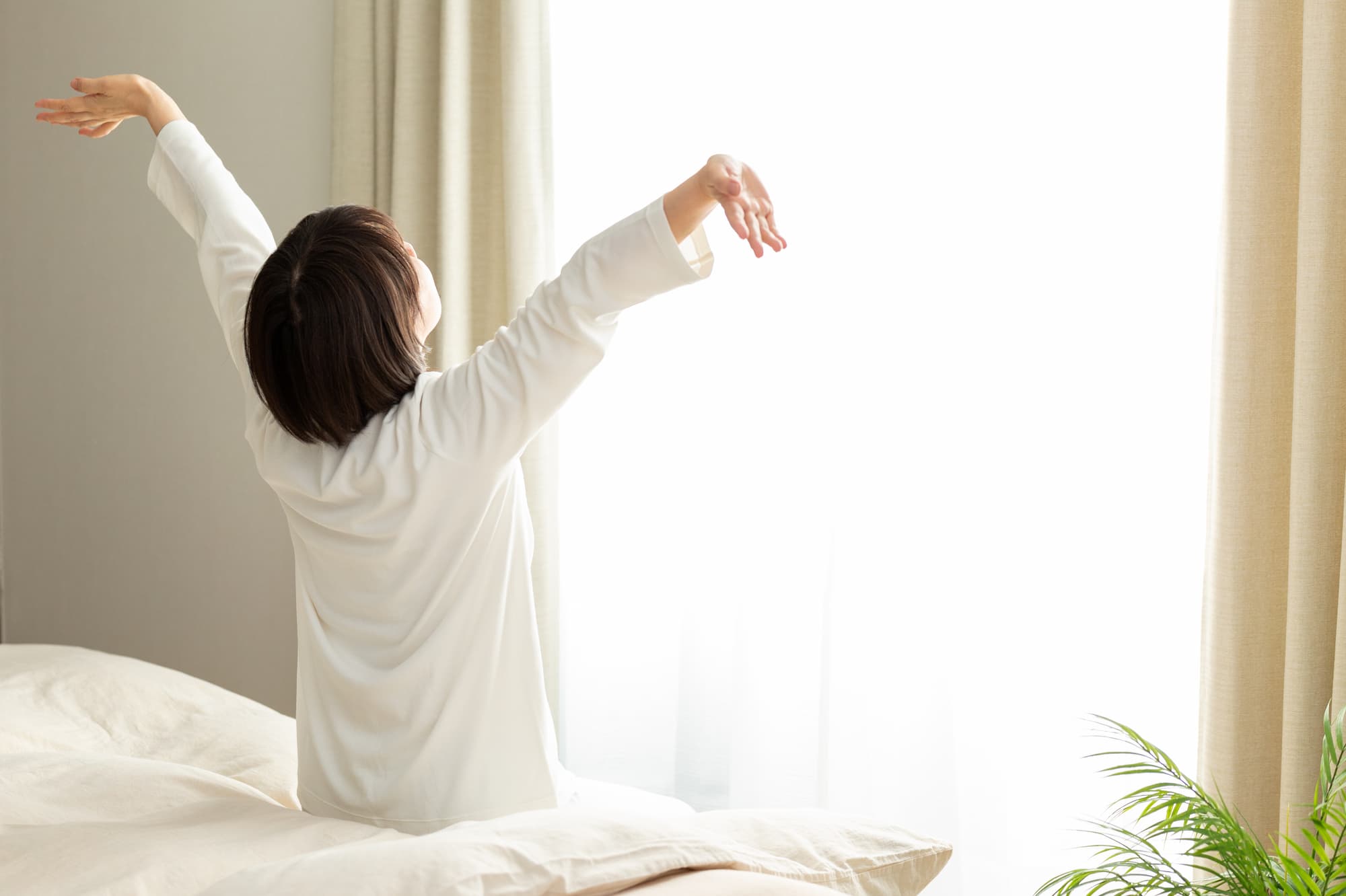 すっきり目覚めた女性